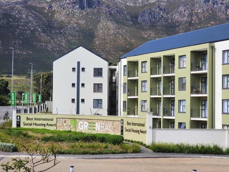 1 Bedroom Property for Sale in Gordons Bay Western Cape